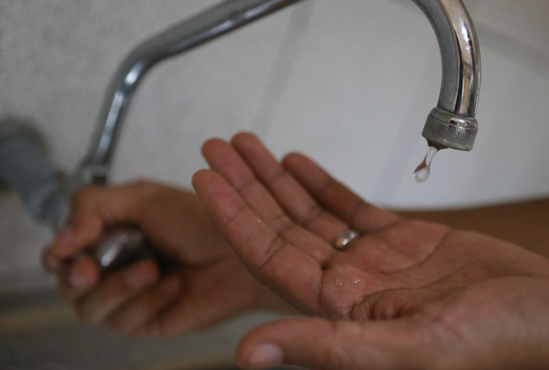 embrague Confundir mientras Dconfianza | Cómo aumentar la presión de agua en tu casa - Dconfianza